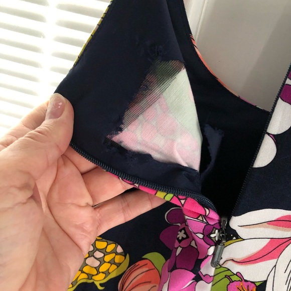 Trina Turk Aptos Tropical Print Sheath Dress - Picture 5 of 5